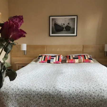 Mares דירה פלאנגה